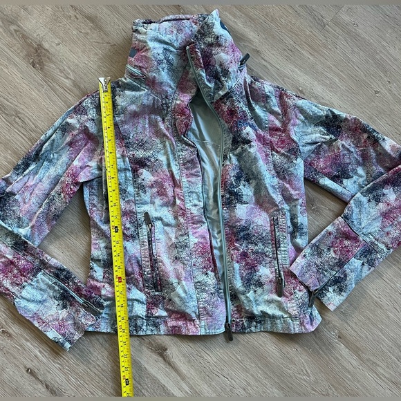 NWOT Bench jacket - Picture 2 of 8